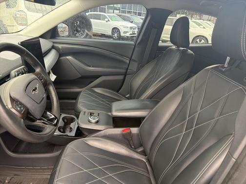 2021 Ford Mustang Mach-E Select