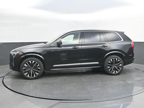 Onyx Black Metallic 2026 Volvo XC90 B6 Ultra 6-Seater