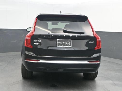 2023 Volvo XC90 B6 Plus 7-Seater