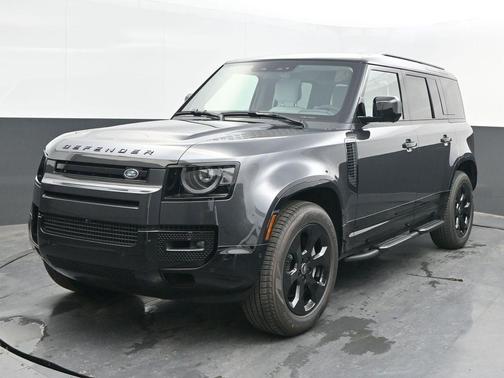 2025 Land Rover Defender P400 X-Dynamic SE