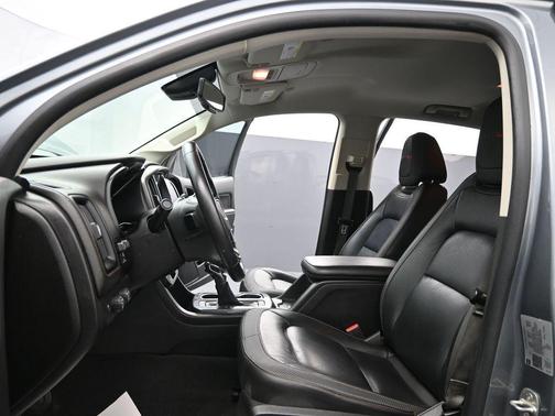 Satin Steel Metallic 2022 GMC Canyon AT4 w/Leather