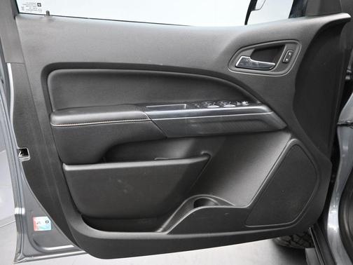 Satin Steel Metallic 2022 GMC Canyon AT4 w/Leather