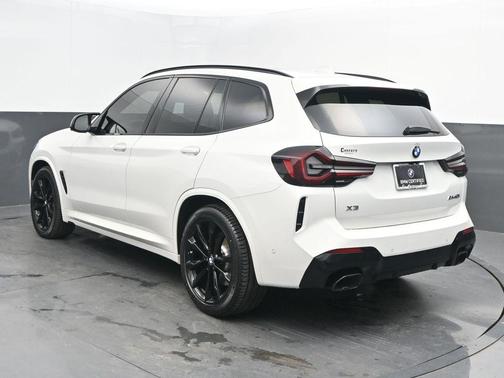 2024 BMW X3 M40i