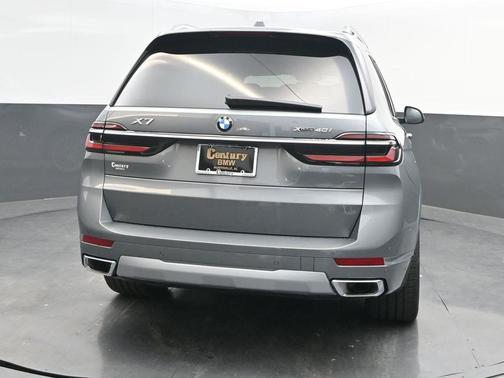 2026 BMW X7 xDrive40i