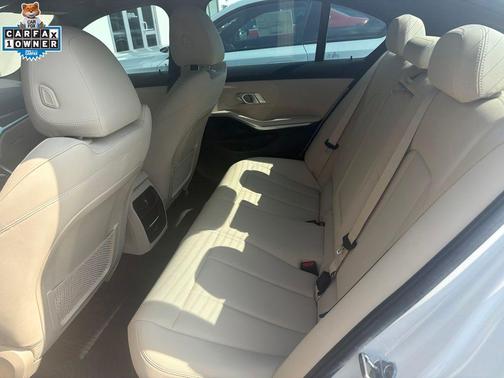 Alpine White 2021 BMW 330 i xDrive