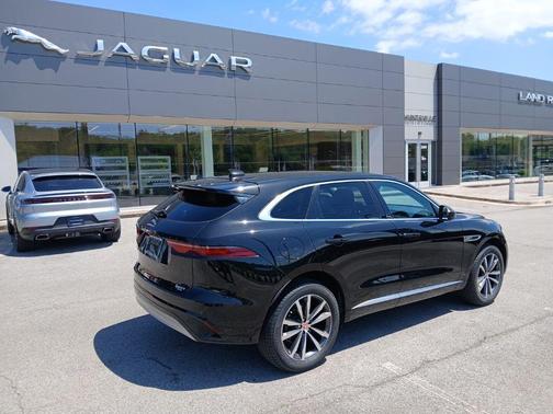 Santorini Black 2022 Jaguar F-PACE S