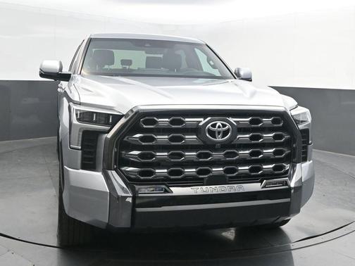2025 Toyota Tundra Platinum