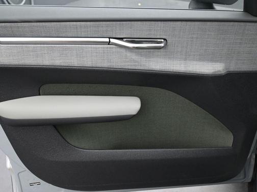 2026 Volvo EX30 TWIN MOTOR CROSS COUNTRY ULTRA