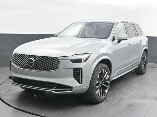 2026 Volvo XC90 B6 Ultra 7-Seater