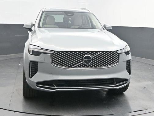 2026 Volvo XC90 B6 Ultra 7-Seater