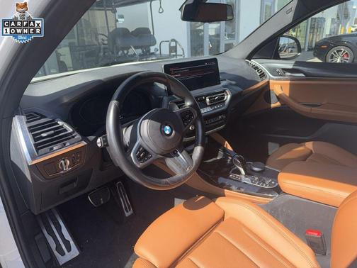 2023 BMW X4 xDrive30i