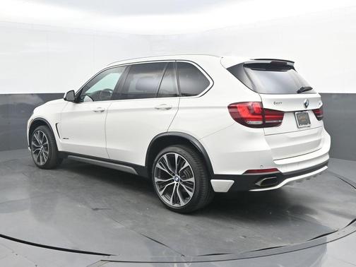 Alpine White 2017 BMW X5 xDrive35i