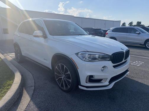 Alpine White 2017 BMW X5 xDrive35i