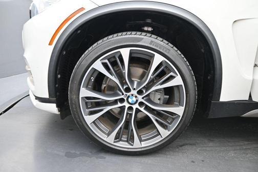 Alpine White 2017 BMW X5 xDrive35i