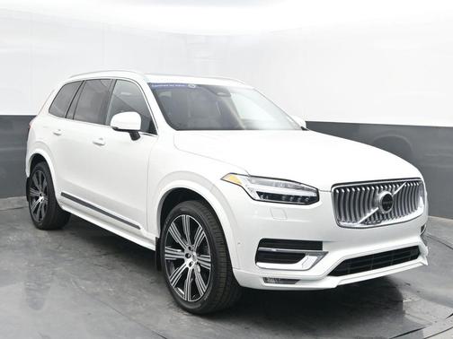 2023 Volvo XC90 B6 Ultimate 7-Seater