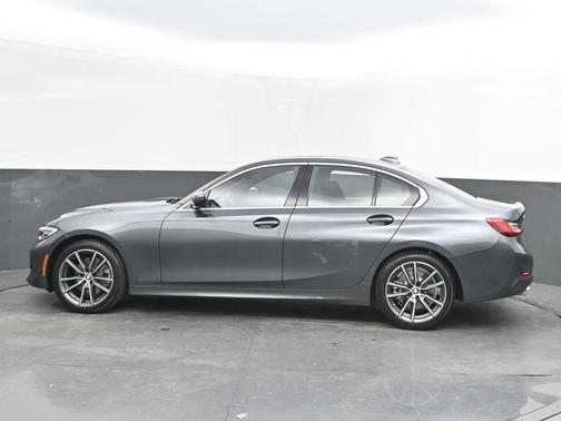 2019 BMW 330 i