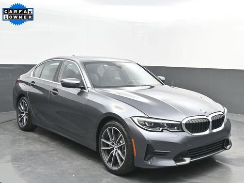 2019 BMW 330 i