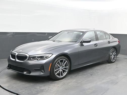 2019 BMW 330 i