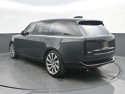 Belgravia Green 2025 Land Rover Range Rover P400 SE 7 Seat