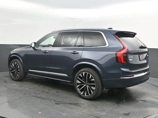 2026 Volvo XC90 B6 Plus 6-Seater