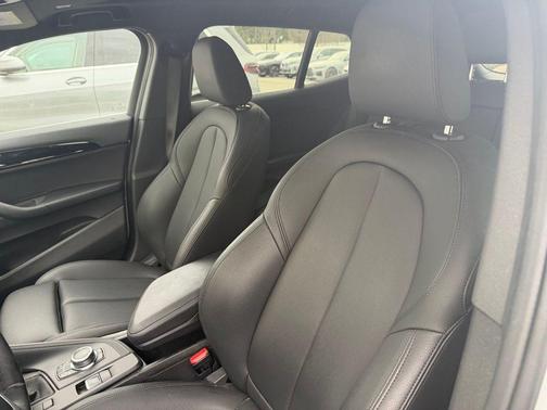 Glacier Silver Metallic 2020 BMW X2 sDrive28i