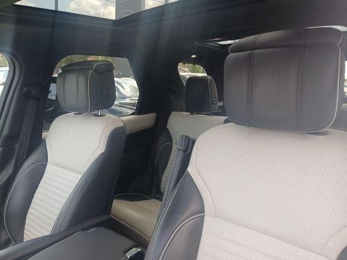 2022 Land Rover Discovery P360 S R-Dynamic