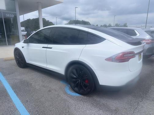 2020 Tesla Model X Performance