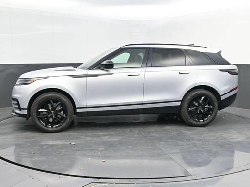 2025 Land Rover Range Rover Velar P250 Dynamic SE