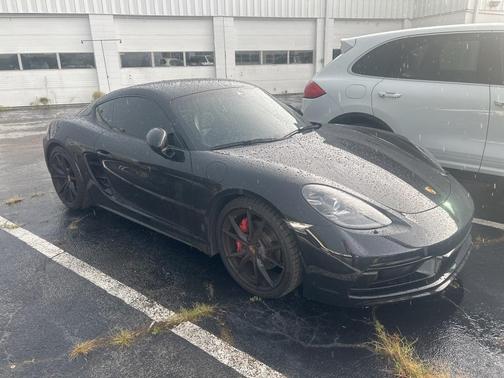 2018 Porsche 718 Cayman GTS