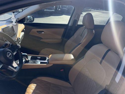 Gun Metallic 2024 Nissan Sentra SV