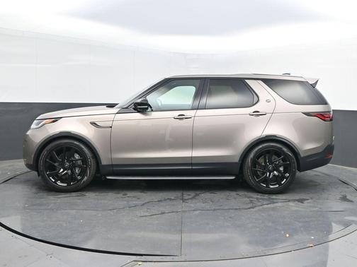 2025 Land Rover Discovery P300 S