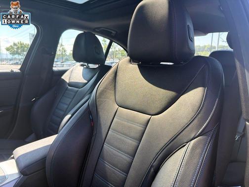 Black Sapphire Metallic 2024 BMW M340 i