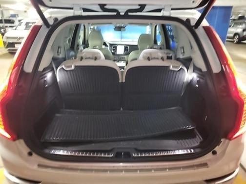 2023 Volvo XC90 B6 Plus 7-Seater