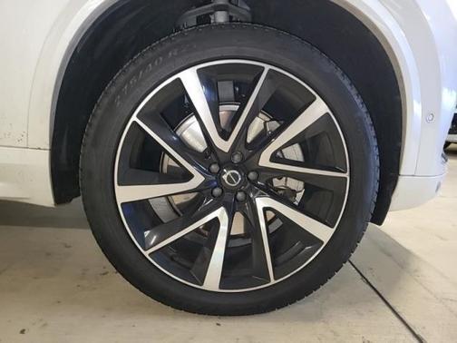 2023 Volvo XC90 B6 Plus 7-Seater