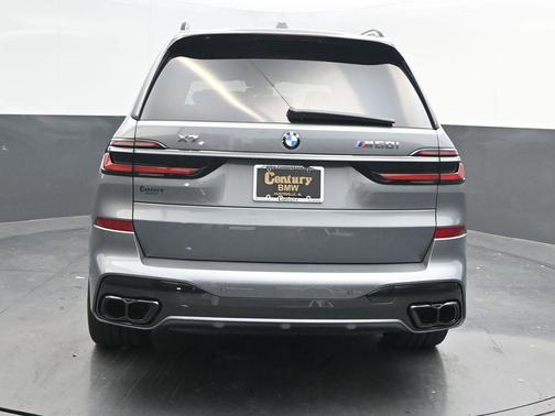 2026 BMW X7 M60i