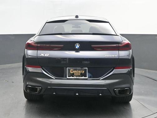 Carbon Black Metallic 2027 BMW X6 xDrive40i