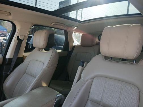 2021 Land Rover Range Rover Sport HSE Silver Edition