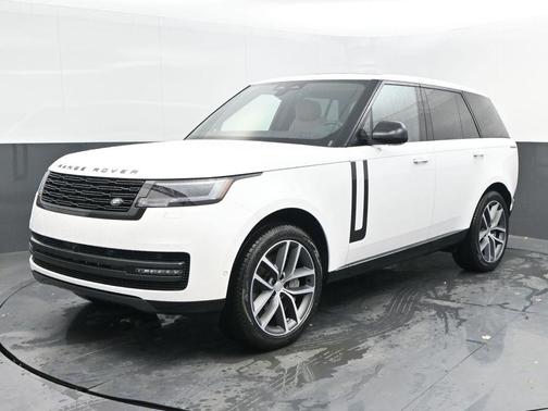 2025 Land Rover Range Rover P530 SE