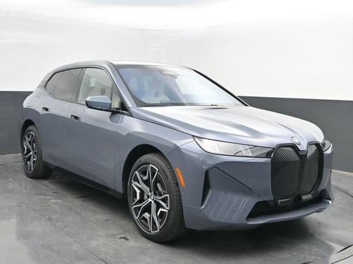 2026 BMW iX xDrive45