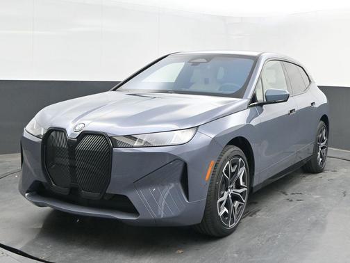 2026 BMW iX xDrive45