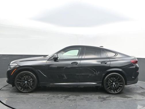 2021 BMW X6 sDrive40i