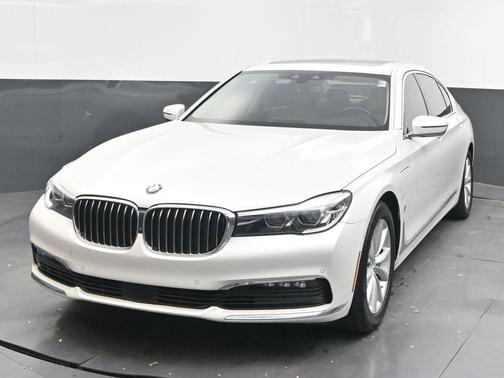 2018 BMW 740e xDrive iPerformance