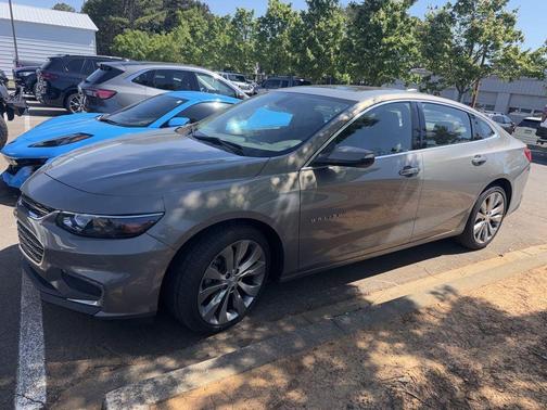 Pepperdust Metallic 2017 Chevrolet Malibu Premier