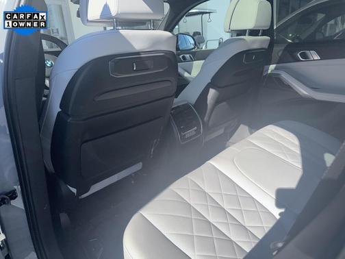 2024 BMW X6 xDrive40i