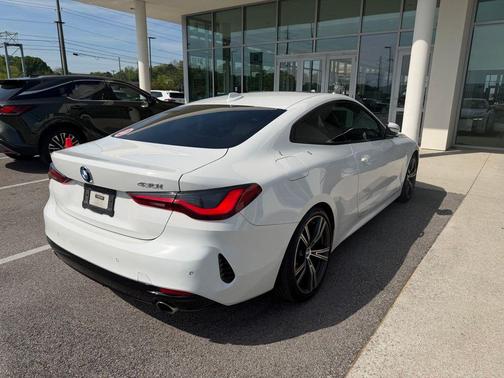 Alpine White 2021 BMW 430 i