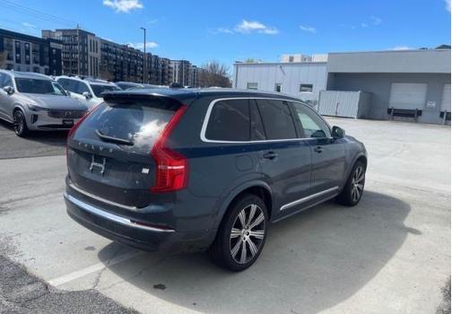 2024 Volvo XC90 Recharge Plug-In Hybrid T8 Ultimate Bright Theme 7-Seater