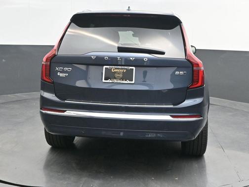 2026 Volvo XC90 B5 Plus 7-Seater