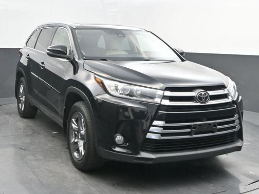 2017 Toyota Highlander Limited