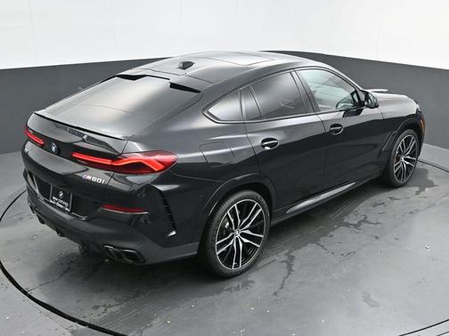 2024 BMW X6 M60i