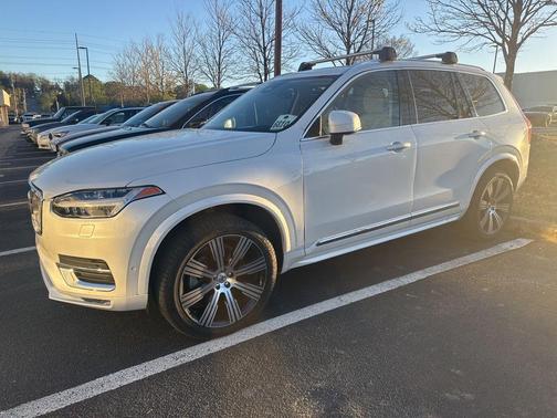 2024 Volvo XC90 B6 Ultimate Bright Theme 7-Seater